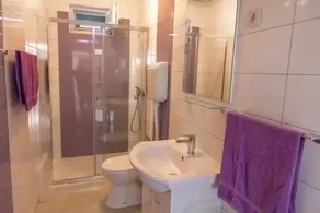 Sahara House Apartments - Image 3