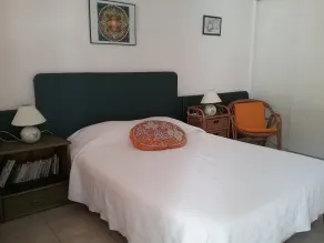 Hus mellem Quercy og Périgord med indendørs pool, rolig og afslappende - Image 5
