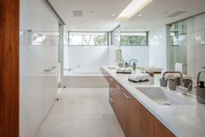 Vue Modern - Image 3