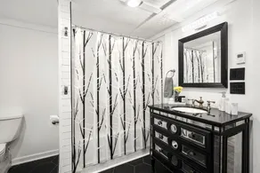 Stylish DU Apt. - Business Traveler - Sleeps 4 - Image 4