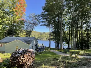 Lovely Waterfront Cottage, Dog friendly, 4 miles from Town and Ocean - Image 5