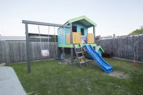 8 lake street lakes entrance - Image 2