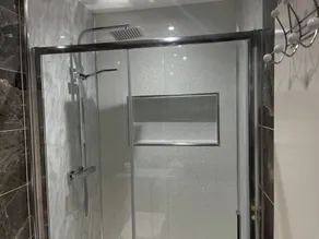 Central 1 Bed Apartment - Sleeps 2 with Wifi - Image 3