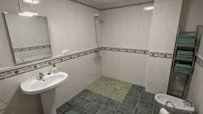 Large 6-bedroom vacation home near the coast, Granada and SierraNevada - Image 5