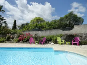 stuga vit sten på landsbygden, med pool. magnifik utsikt - Image 2