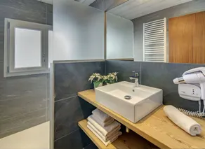 Modern and cozy apartment up to 5 pers - Image 2