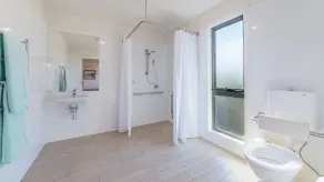 Disabled access and wheelchair friendly, pets allowed, disabled bathroom - Image 3