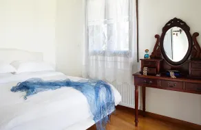 Villa de deux chambres avec vue panoramique sur la mer, bain à remous, petit-déjeuner inclus - Image 5