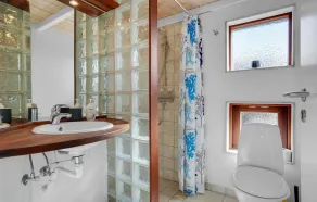 Beautiful Home In Grenaa With Sauna - Image 4