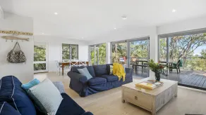 Coastal Tree House, Sea Views & National Parks - Image 4