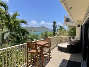 Renovated Amazing Waterfront Escape: Balcony, Paradise At A Great Price! - Image 5