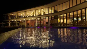 Superbe appartement en bord de mer avec vue sur l'océan - Image 3