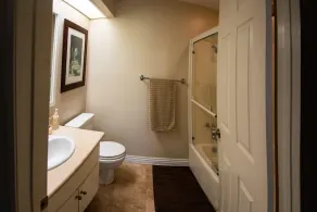 Private resort like home 2 bedrooms and 2 and a half baths. - Image 4