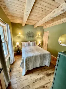 Sleeps up to 14. Stunning and spacious log cabin within 30 min of Brainerd. - Image 3