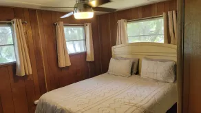Suwannee River Bungalow - Image 5