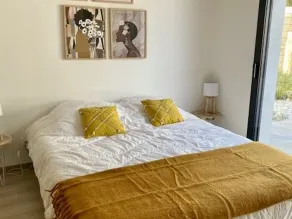 Maison contemporaine avec piscine privée à Saint-Denis-d'Oléron - Image 3