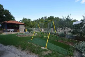 Holiday apartment with balcony and internet access - Image 3