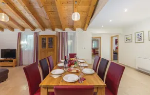 Ruhig gelegenes Ferienhaus mit grossem Pool am Ortsrand von Rezanci - Image 3