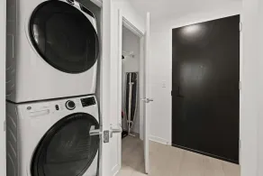 Luxury Balcony Suite in Central DC | The Ultimate Bleisure Stay Steps from the Metro - Image 2