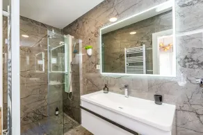 Wellness and Spa Villa with heated Pool for12 - Image 3
