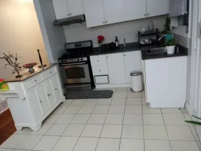 3 Bed room house upper floor - Image 1