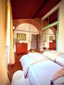Renovierte Villa in den grünen Hügeln, nur wenige Minuten vom Zentrum von Rapallo entfernt - Image 3