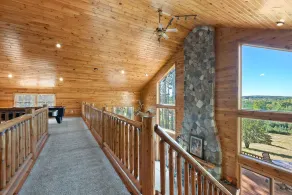 Luxury Lodge on 120 Acres! - Image 4