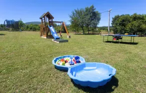 Pet Friendly Home In Hrvace - Image 2