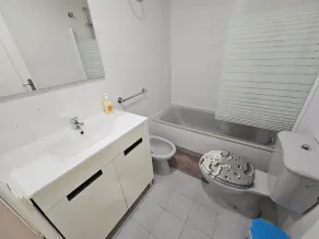 Maison de ville avec WIFI à distance de marche de la plage - Image 3