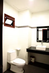 Nohana Hotel - Image 3