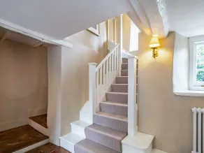 PORTHILLY GREYS, pet friendly, country holiday cottage in Rock - Image 2