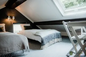 Spacious Holiday Home in Leende With Garden - Image 4