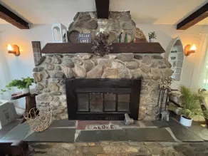 Cozy rustic cottage w/private shared beach on Newfound Lake & easy ski access - Image 3