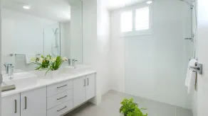 BOUTIQUE AUFENTHALTE - Hampton Lookout - Image 3