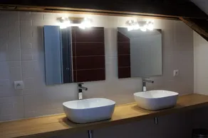 Klimatisiertes Ferienhaus für 8 Personen mit beheiztem Pool im Herzen des Landeswaldes - Image 3