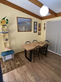 Lalapanzi - Kick back and relax (Pet Friendly)\nSleeps 6 - 3 bedrooms - 1 bath - Image 5