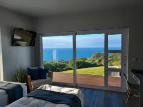 Modern lodge com deslumbrantes vistas panorâmicas de 180 ° do Ocea indiano - Image 4