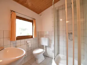 Lovely Bungalow near Sea in Elmenhorst - Image 4