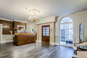 Grosvenor Hotel - Image 2