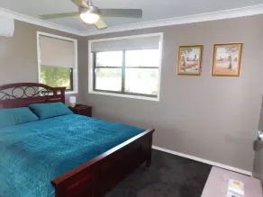 Plumstead Guesthouse – entire house in Lovedale wine country - Image 4