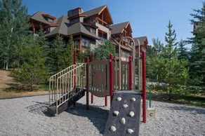Close To It All! Rocky Mountain 2BR Loft Penthouse - Resort w Pool & 3 Hot Tubs! - Image 2