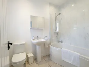 Beautiful country cottage for four - Image 2