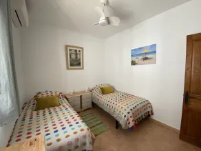 Unique 2 Bed 2 Bath Villa near Sedella. Stunning views & heatable pool. - Image 2