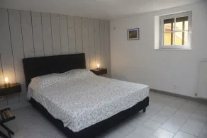 Gite ground floor house 200 m from the village, swimming pool - Image 4