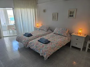 Vacker takvåning studio ligger på stranden med härlig Panoram - Image 4