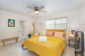 Thai · Cozy Ginger Home with Pool · 12 minutes to Beach · Pet-Friendly - Image 4