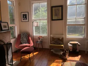 Waterfront Victorian farmhouse with heated pool and deepwater dock - Image 2