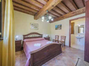 Accogliente appartamento per 7 persone con piscina, A/C, WIFI, TV e patio - Image 5