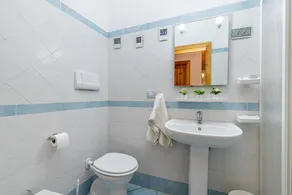 Blue&Green House With Shared Pool - Happy Rentals - Image 4