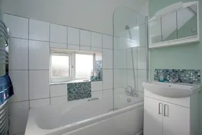 Alojamiento de 3 habitaciones en Exmouth - Image 5